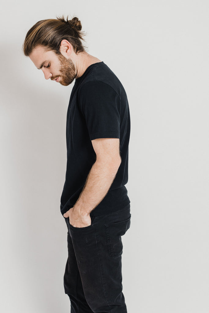 Unisex Short Sleeve T-shirt | Black